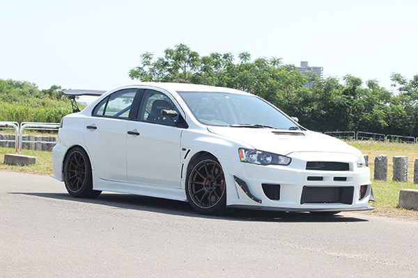 CZ4A_LANCER_EVOLUTION_X