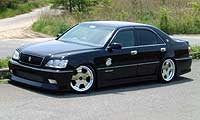 17CROWN SEDAN ROYAL / ATHLETE
