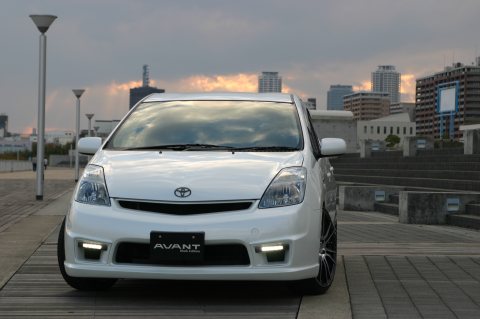 NHW20 PRIUS