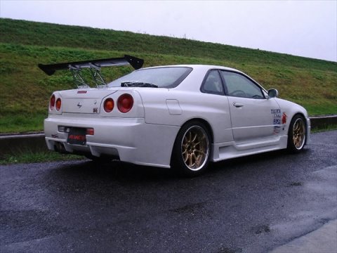 BNR34 GT-R SKYLINE