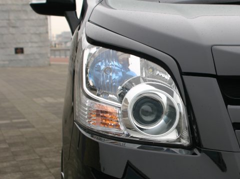 ZRR70W Noah Si・S（エアロ）グレード車用